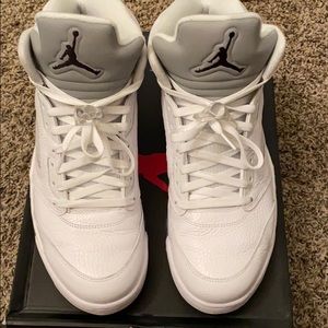 Men’s Jordan retro 5